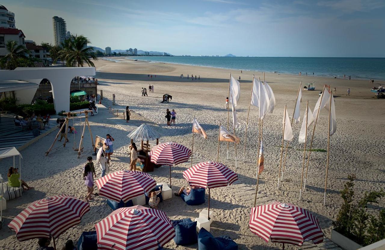 Hua Hin Veranda Beachfront Living Extérieur photo